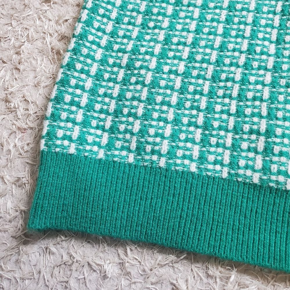 Knit Sweater Vest - Picture 4 of 10